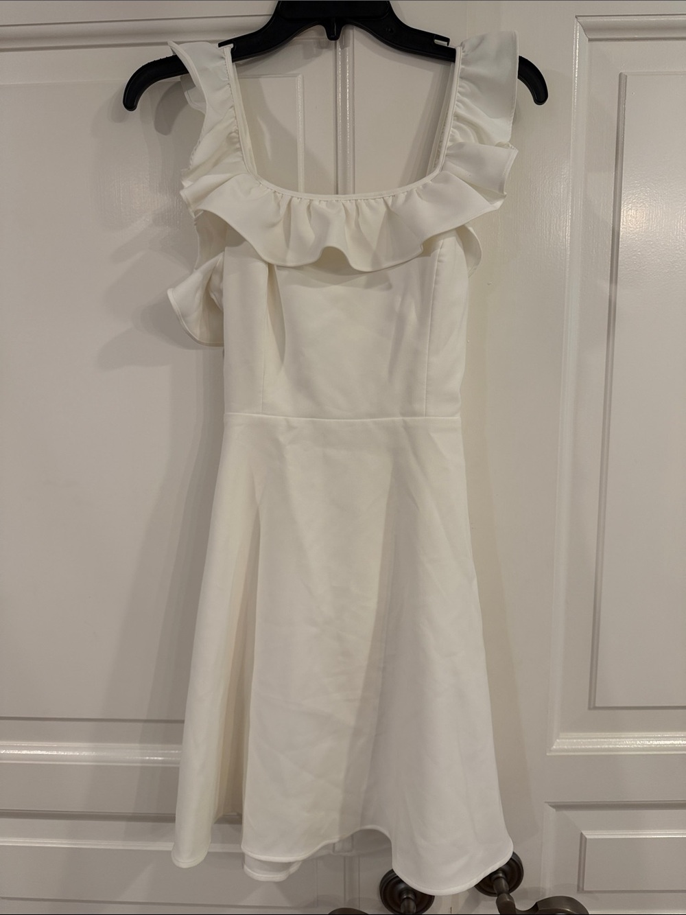 BCBGMaxAzria Cream Ruffle-Trim A-Line Mini Dress